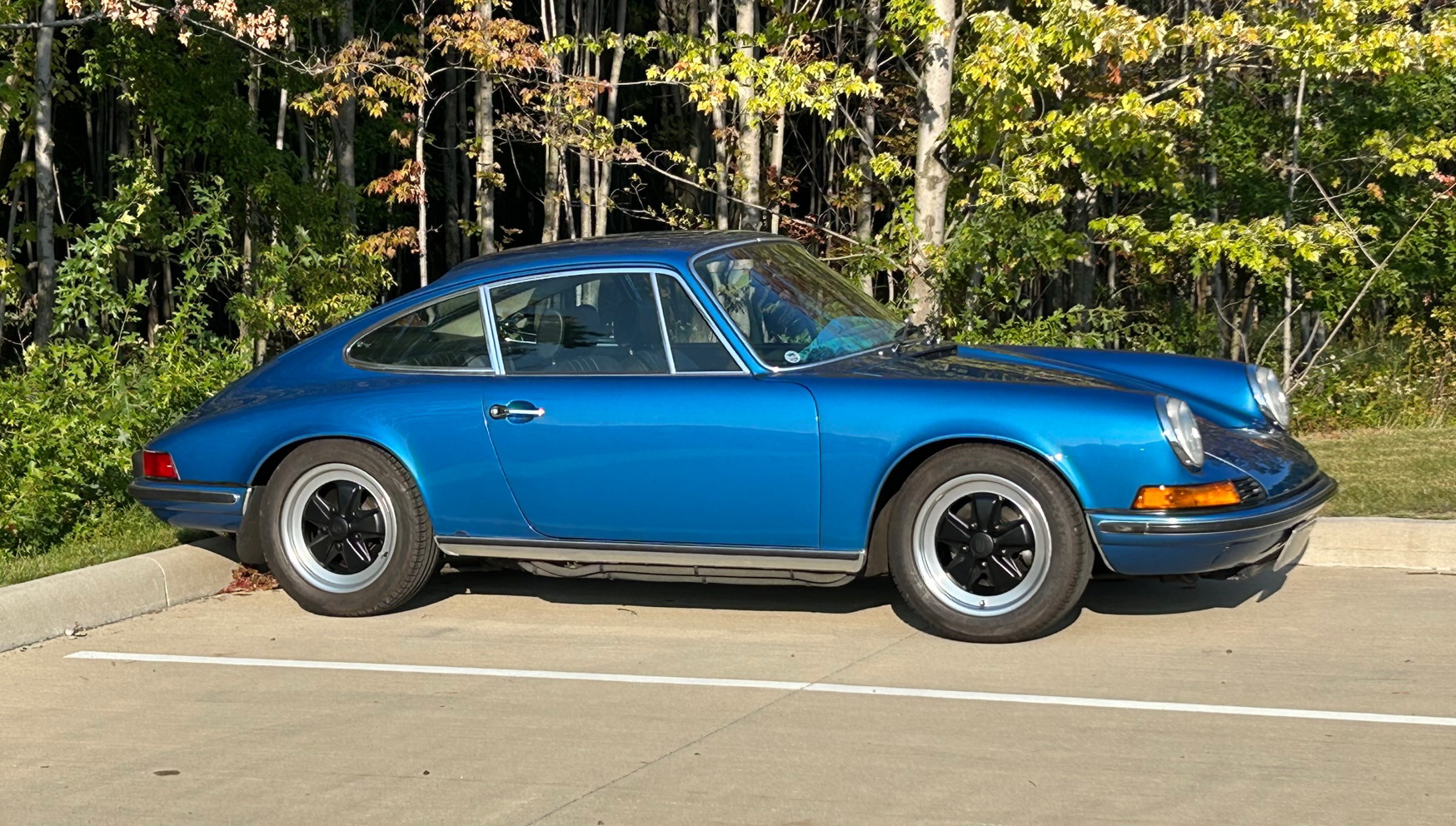 73.5 911T on Maxilite 16" Fuchs