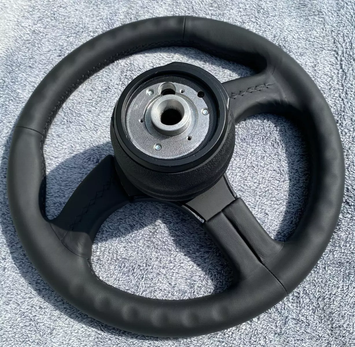 CS steering wheel no tab.webp