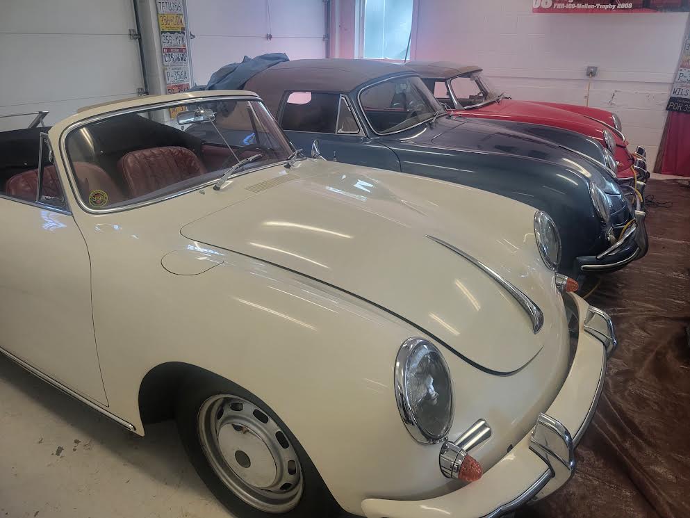 Three Cabs April 2015.jpg