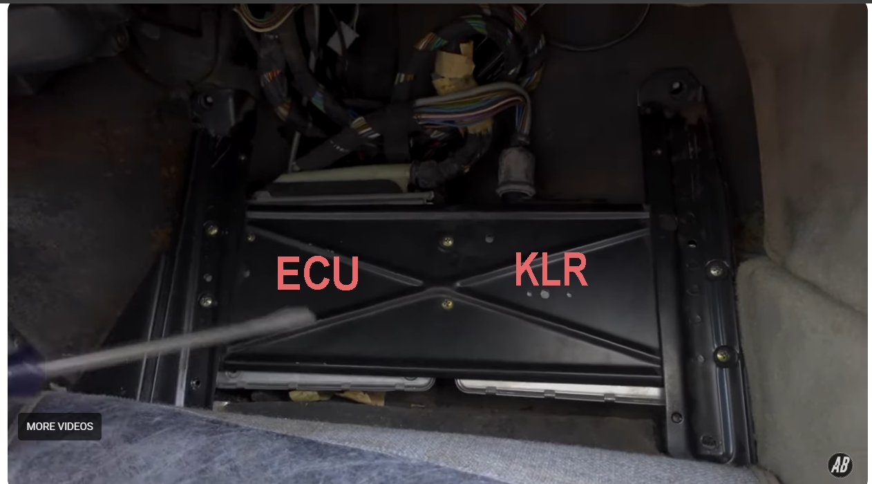 944 TURBO ECU KLR MOUNTING.jpg