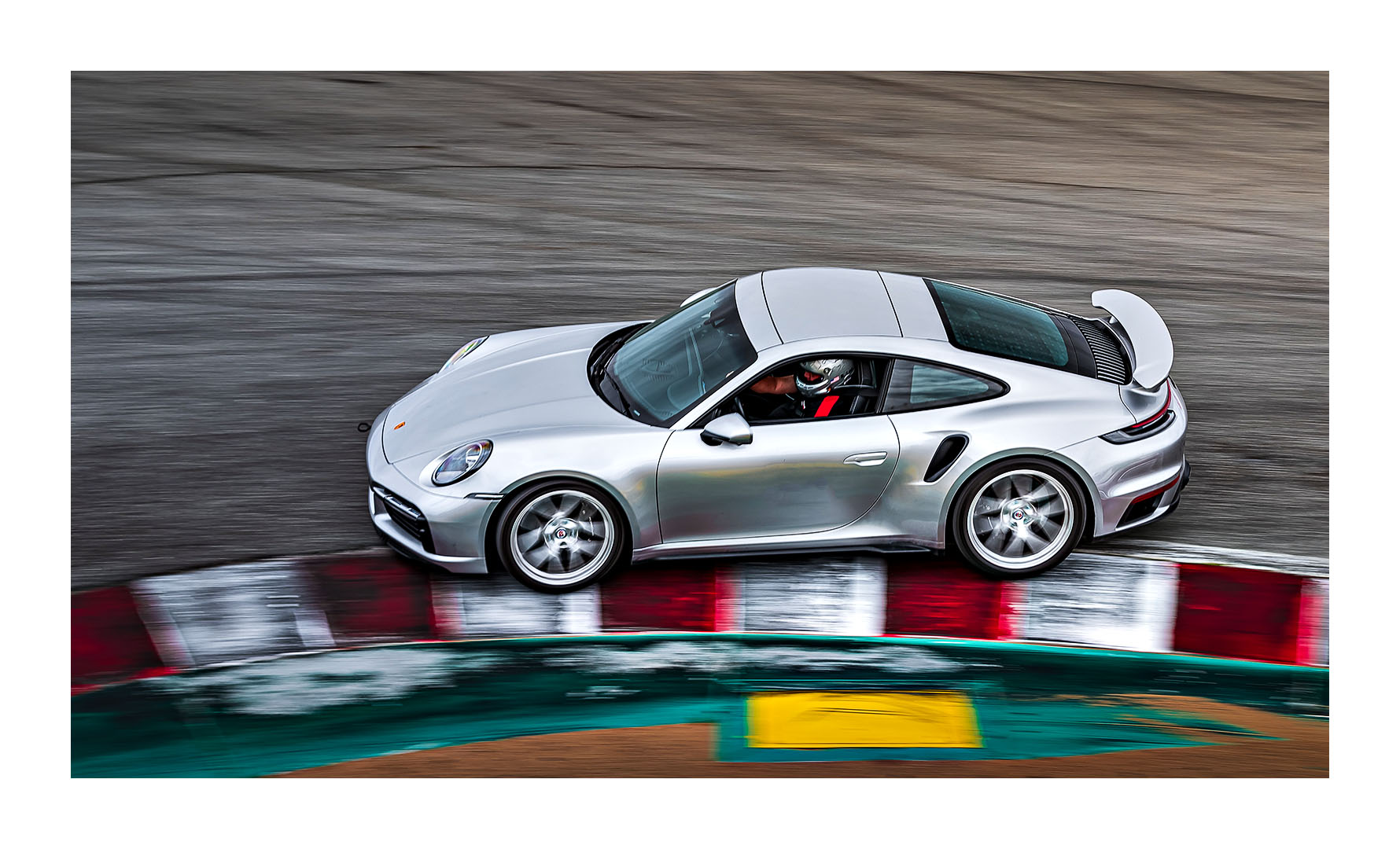 Laguna Seca PCA Apexing.jpg