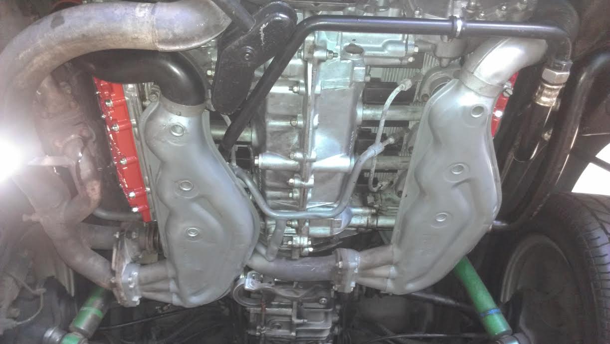 Oct 30 2014 after valve adj. & new valve gaskets.jpg