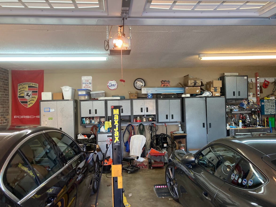 Garage 2.jpg