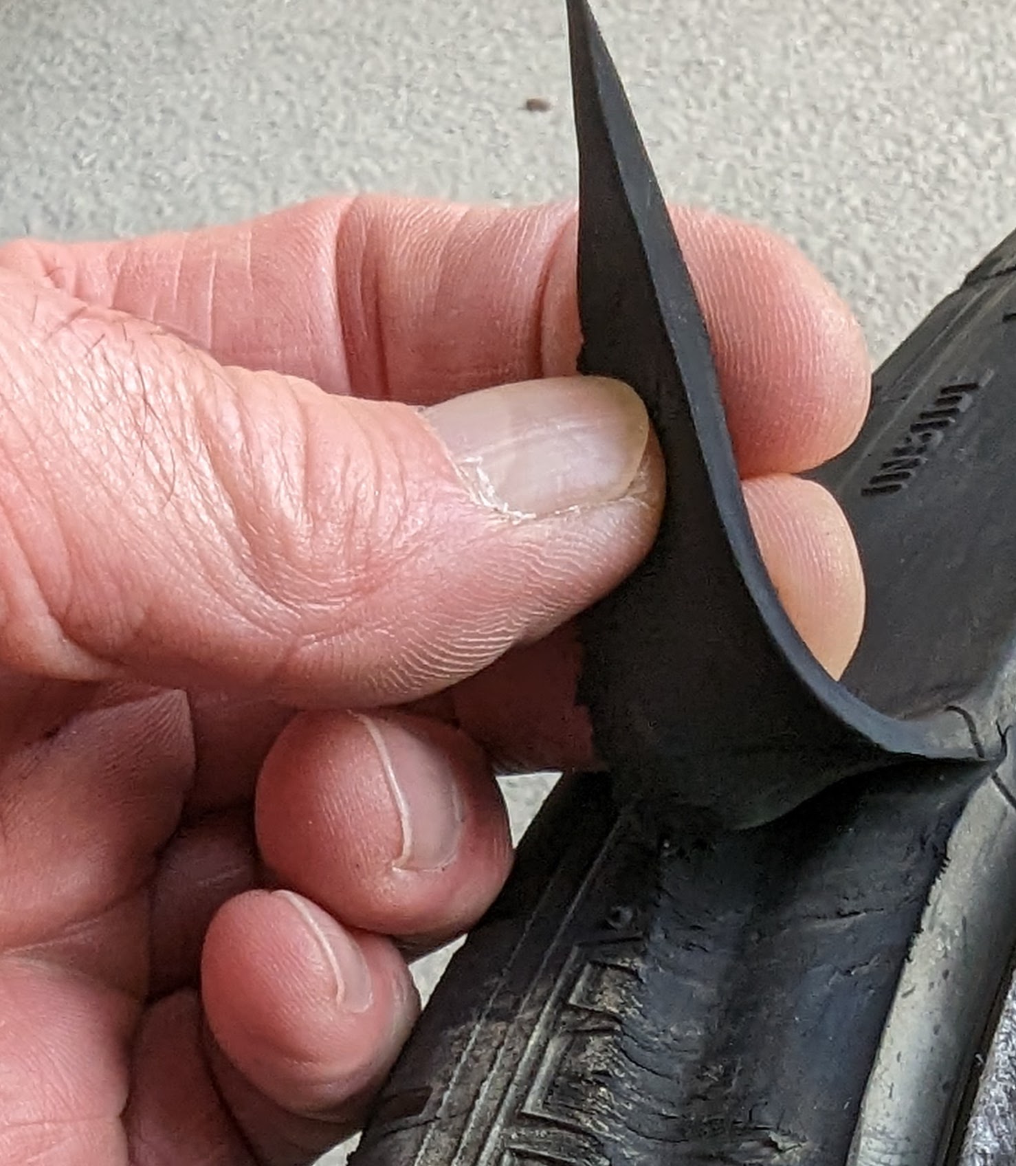 GT4 tire PXL_20230306_224441415 - Copy.jpg